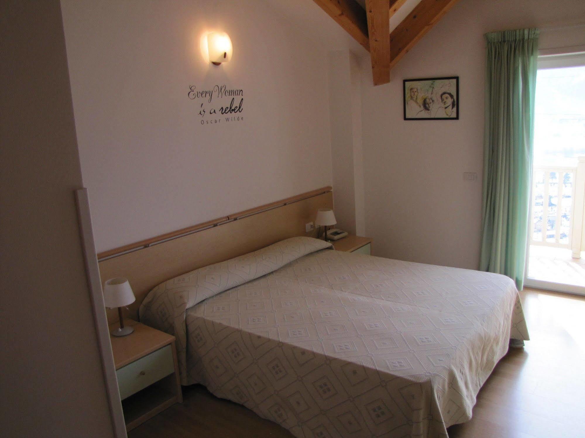 Hotel Scarano Levico Terme Dış mekan fotoğraf